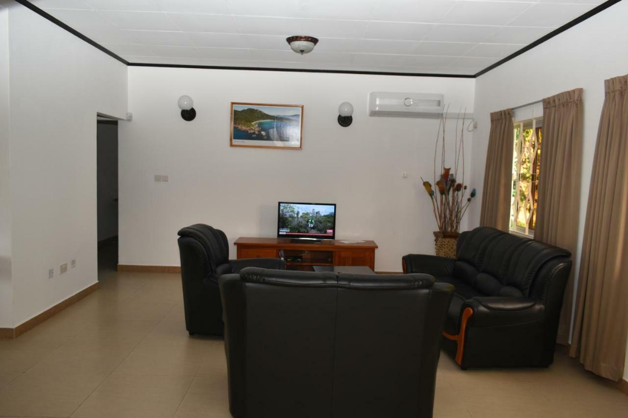 Zeph Self Catering Apartment Baie Lazare  Bagian luar foto